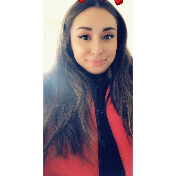 Meet your Posher, Angeline - Picture 1 of 1